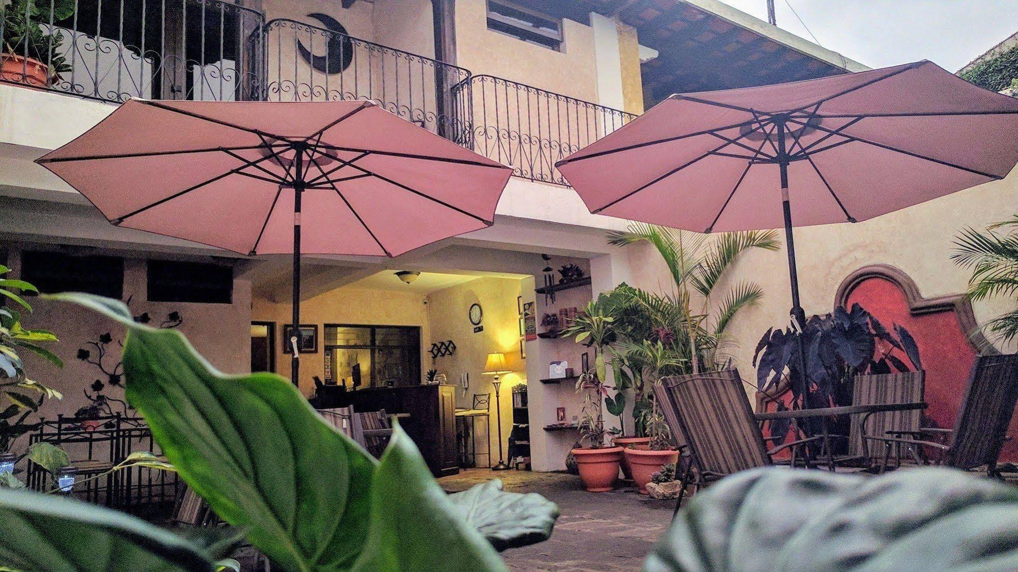 Hotel Posada De La Luna Antigua Kültér fotó